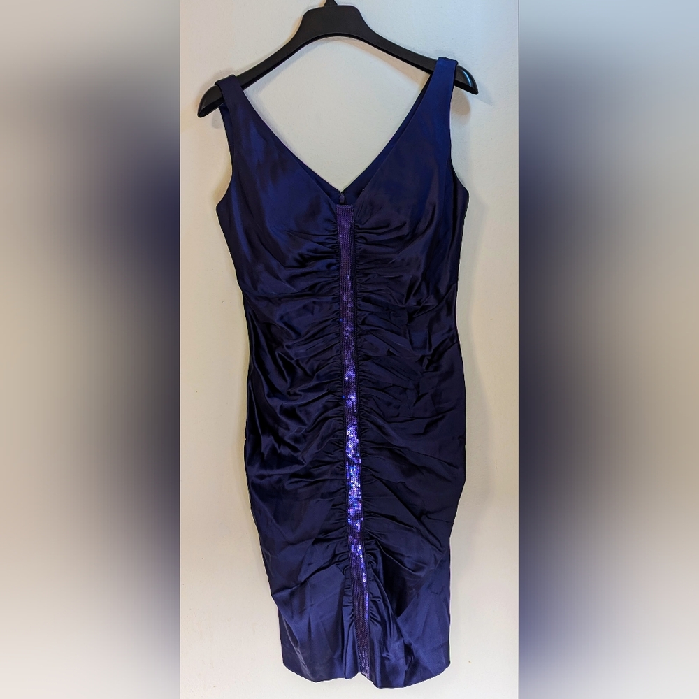 Calvin Klein purple V neck cocktail dress size 6